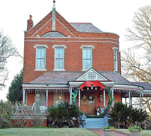 home in macon protected by crazylegs pest control