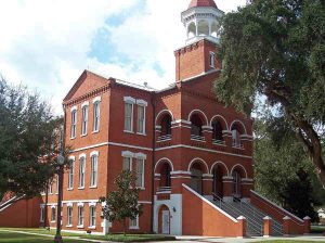 building in kissimmee protected by crazylegs pest control