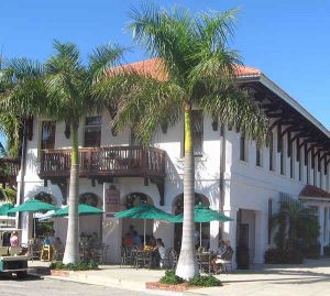 resturaunt in palm harbor protected by crazylegs pest control