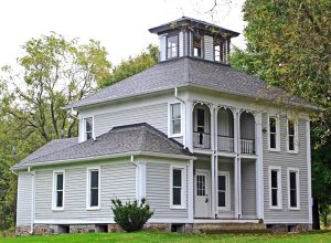 home in west bloomfield township protected by crazylegs pest control